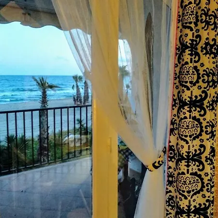 Paraiso Frente Al Mar Apto Duplex Дом отдыха Комарруга